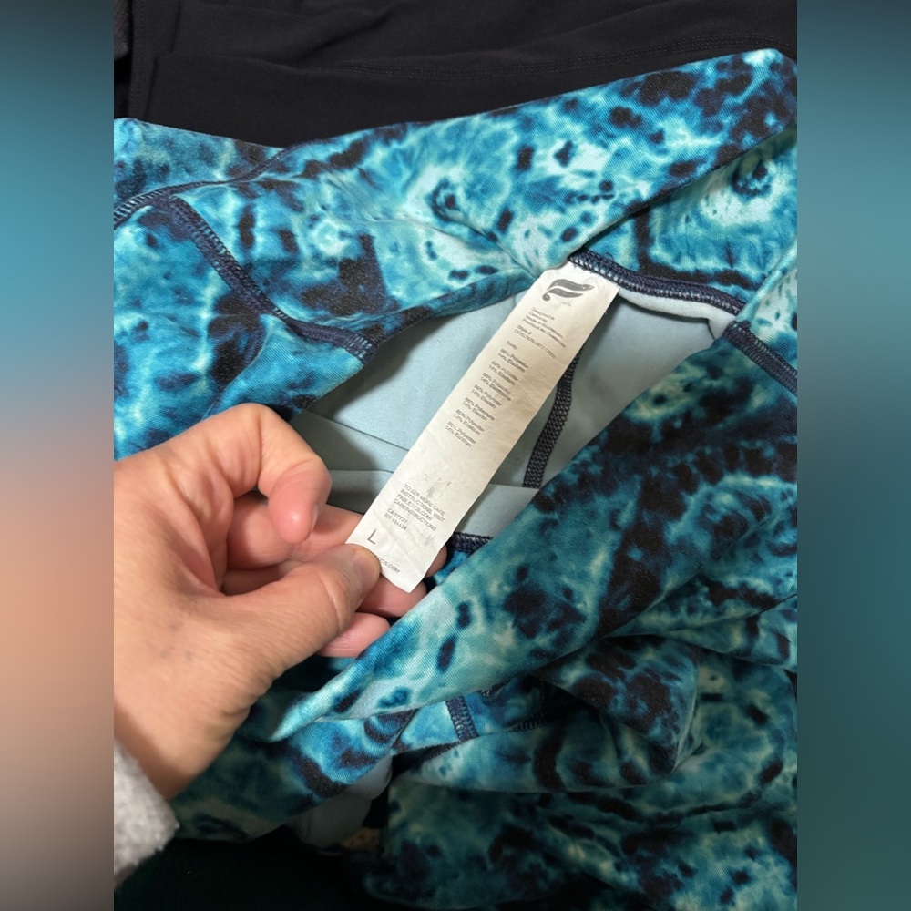 Fabletics - Picture 3 of 3